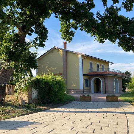 Agriturismo Tenuta Della Madama Venticano Exterior foto